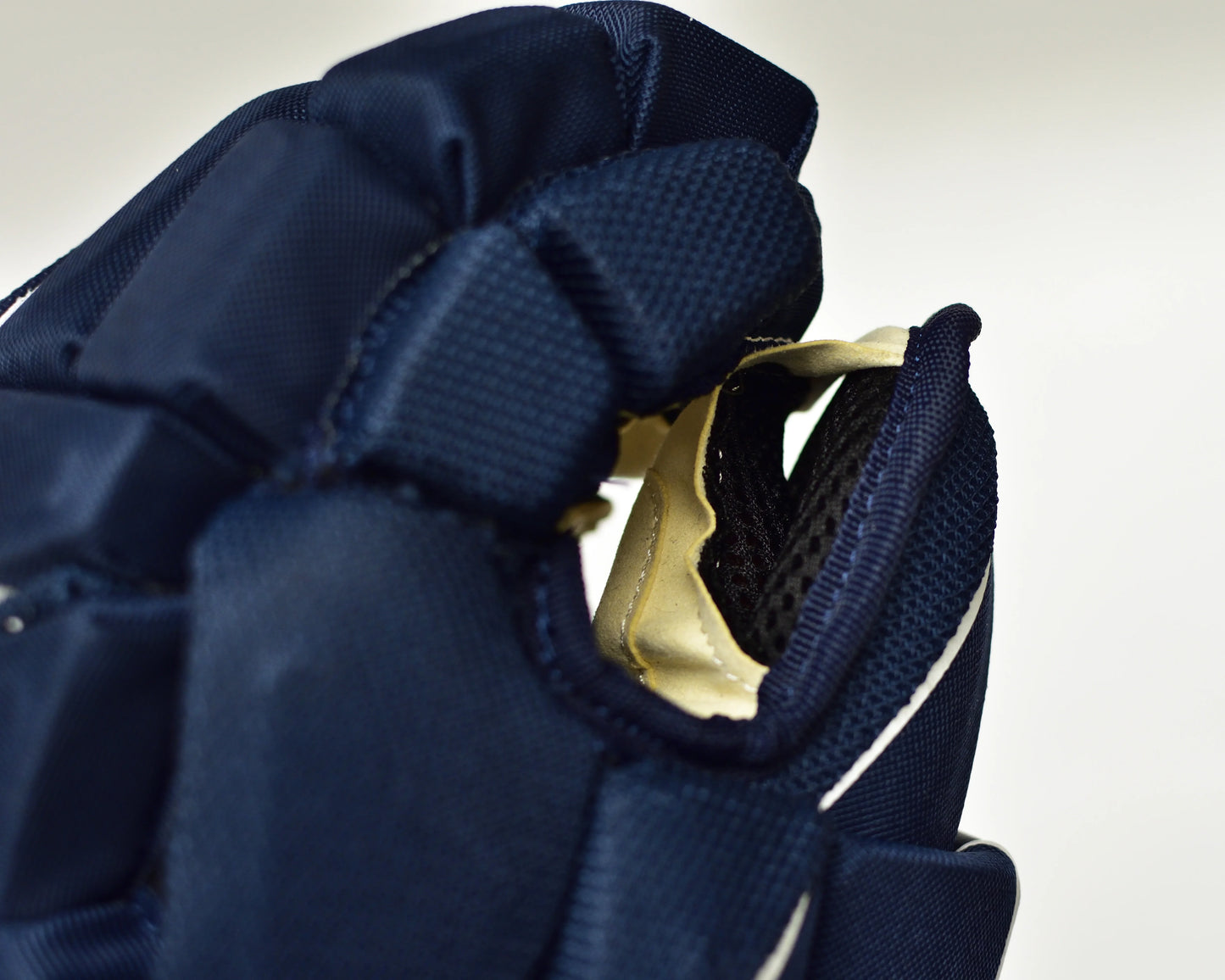 [1-pairs][FT6]New Ice Hockey Gloves BAU Brand FT6 14" Professional Athlete Hockey Glove