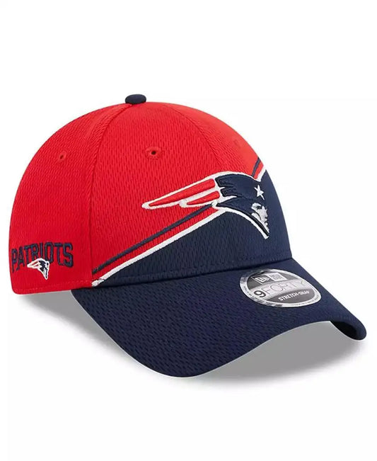 New Era | Men's Red, Navy New England Patriots 2023 Sideline 9FORTY Adjustable Hat