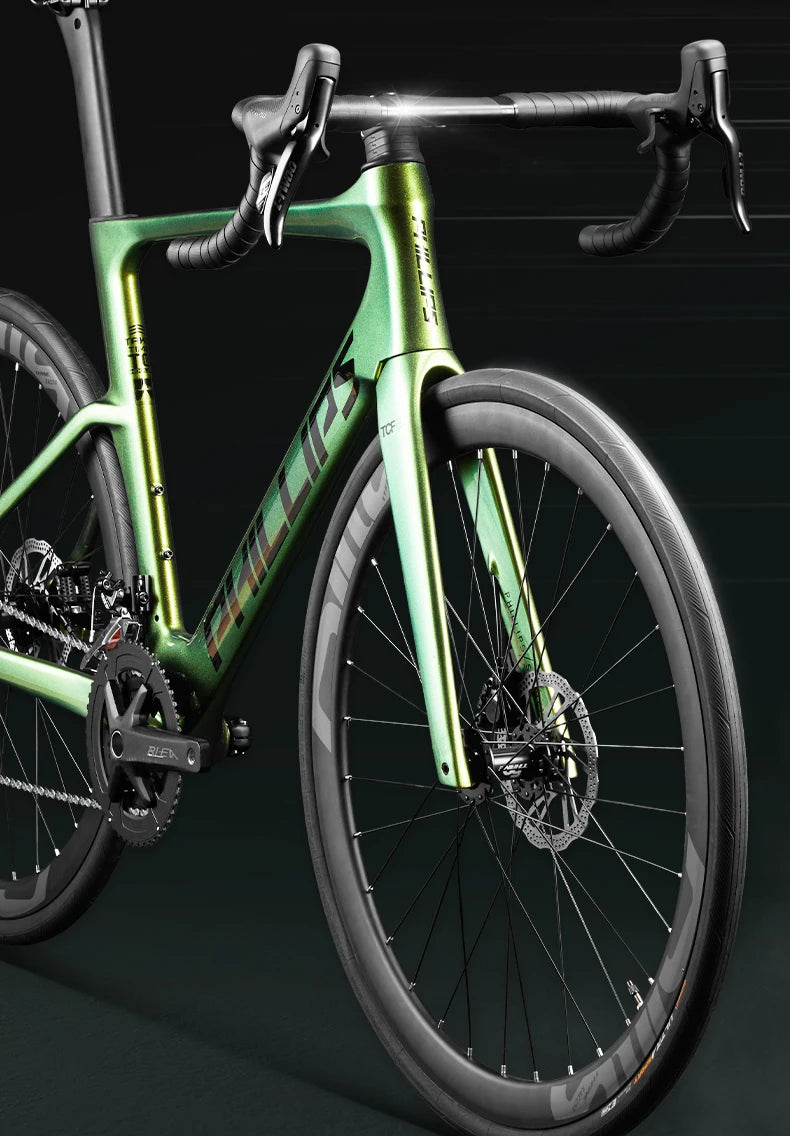 2025 New Ultra-Light Carbon Fiber Road Bike Fast Racing Bicycle with Hydraulic Disc Brakes