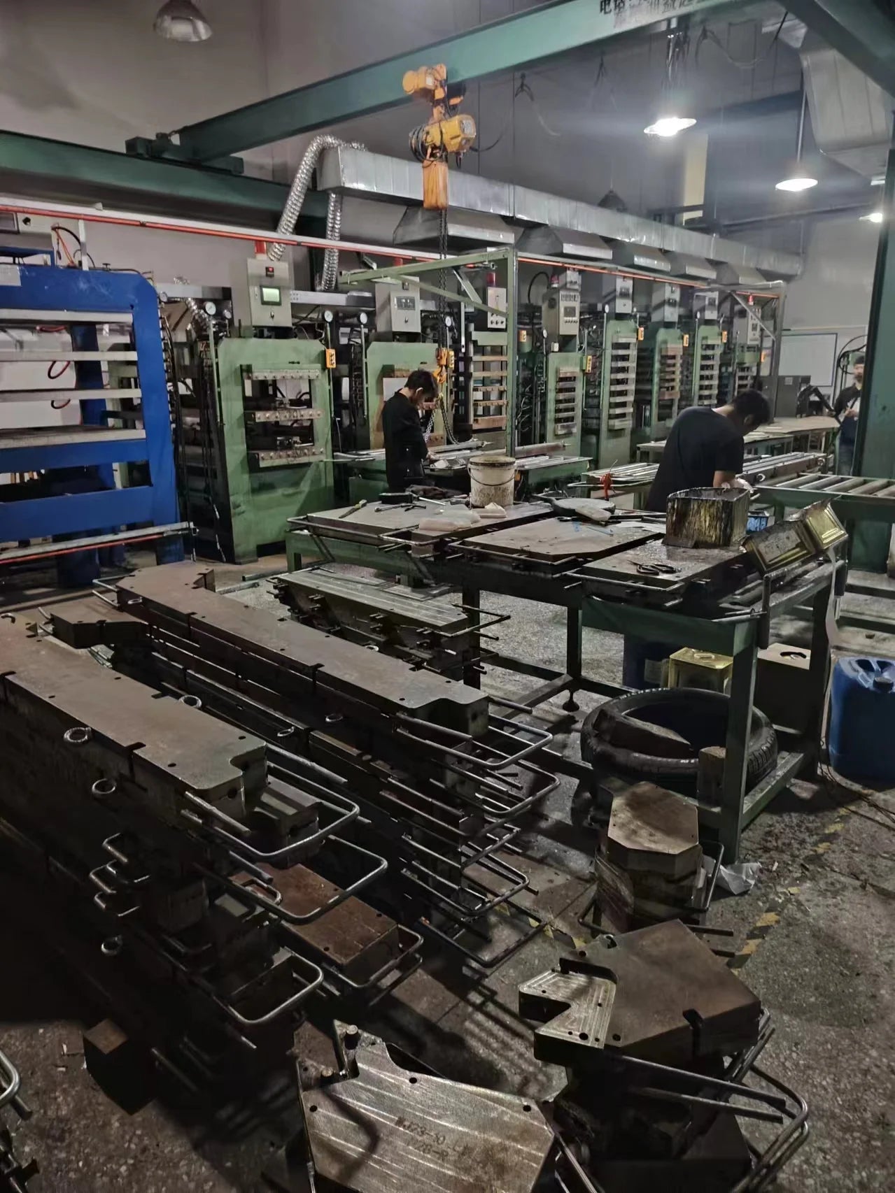 [2-Pack] Trigger 10 Ice Hockey Sticks