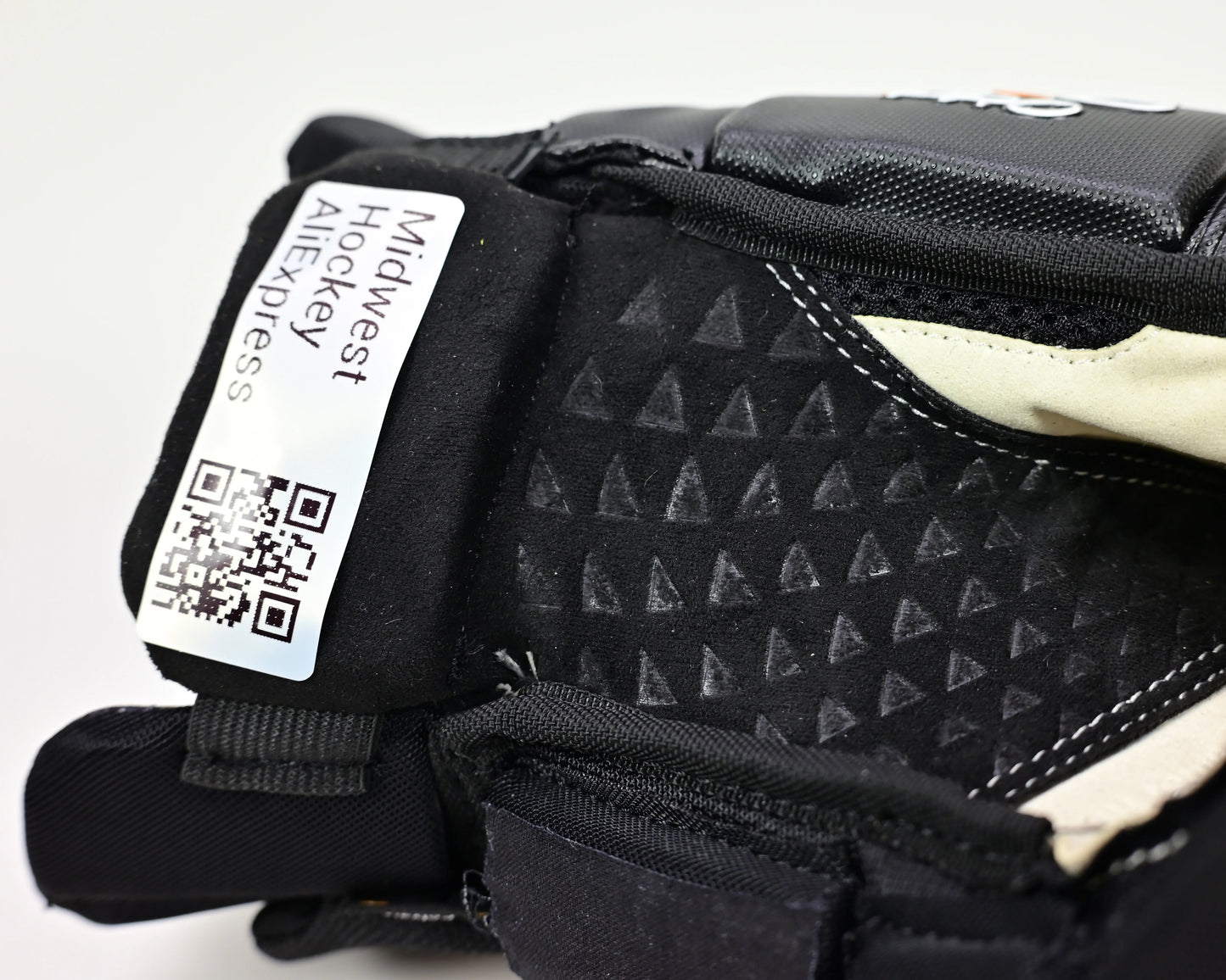 [13"]CC Brand FT6 Professional Ice Hockey Gloves 13 Inch New Model for Athletes